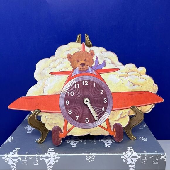 Kingdom Puzzles Teddy Bear Pilot Wall Clock Robert Longstaff Workshops Signed - Picture 1 of 13